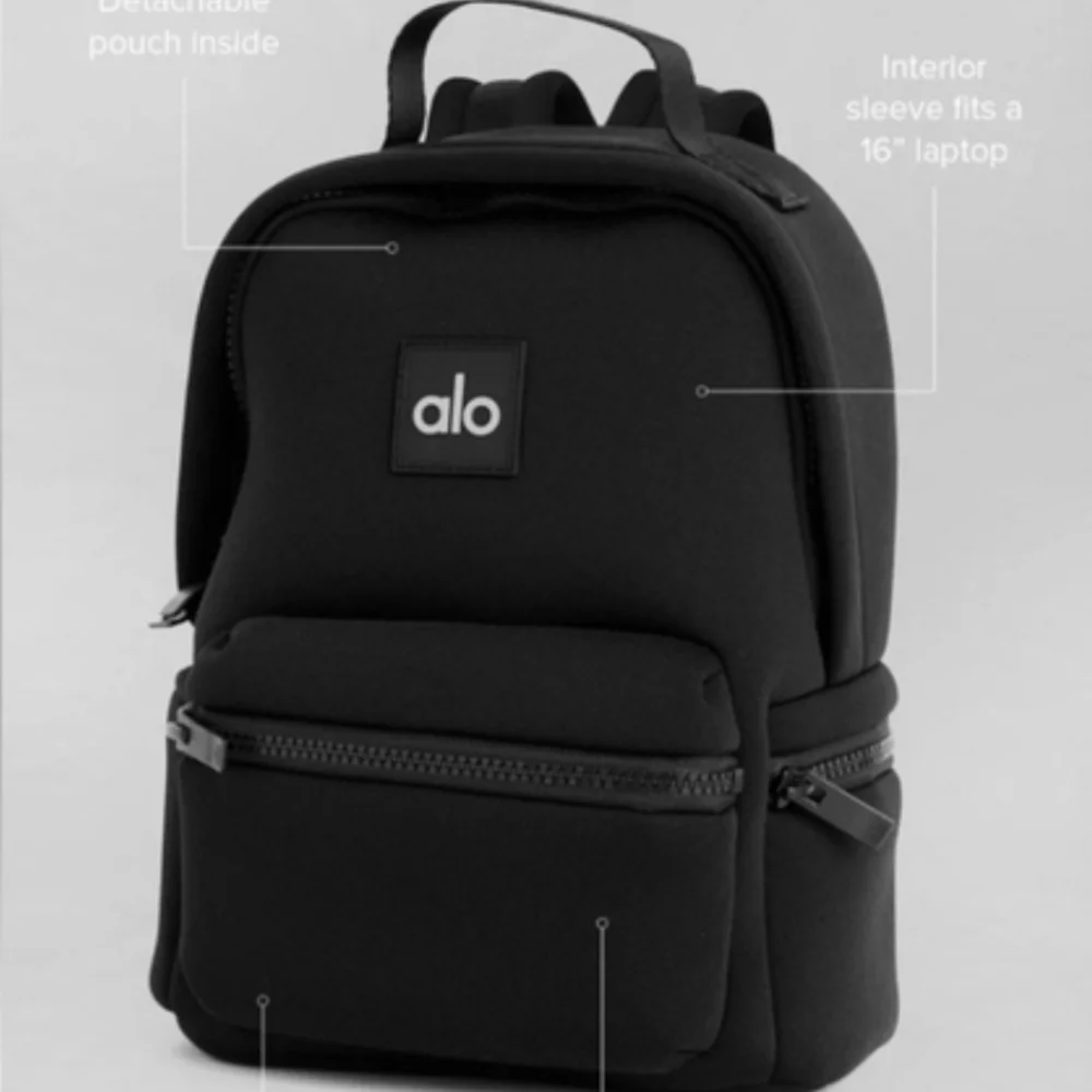 ALO Yoga Stow Backpack Unisex - Picture 4 of 5